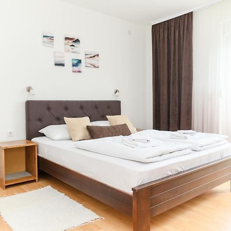 Apartmani Zvirac Soko Banja Exterior photo