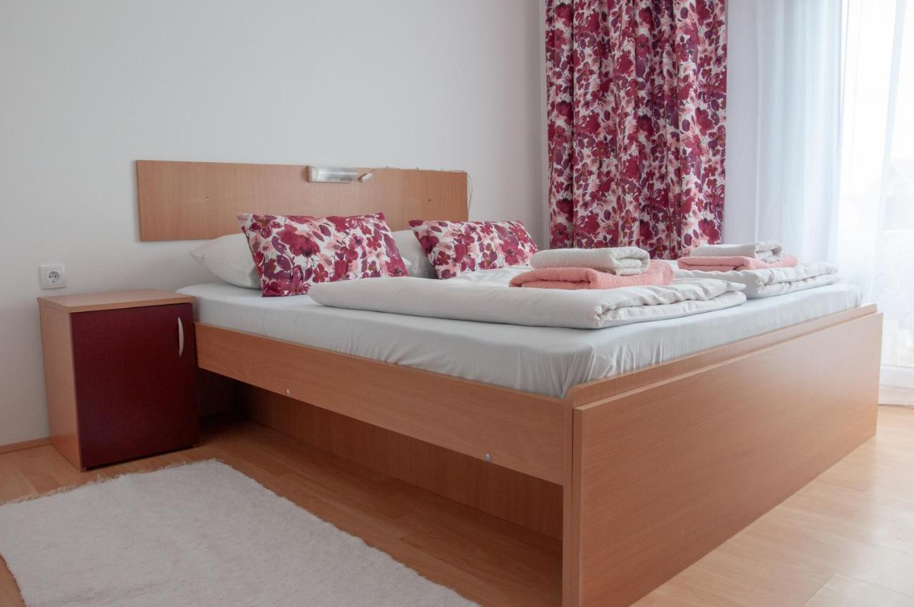 Apartmani Zvirac Soko Banja Exterior photo